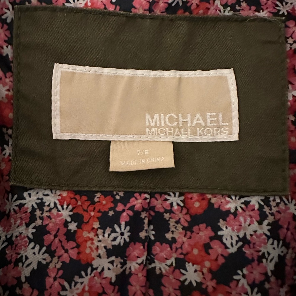 Girl’s Spring jacket. - Picture 3 of 3
